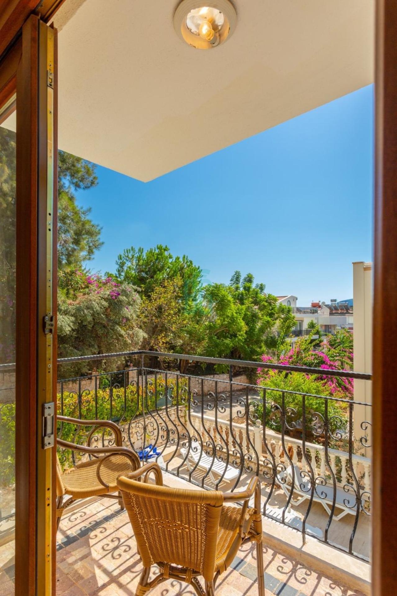 Bg Villas & Aparts Kaş Buitenkant foto
